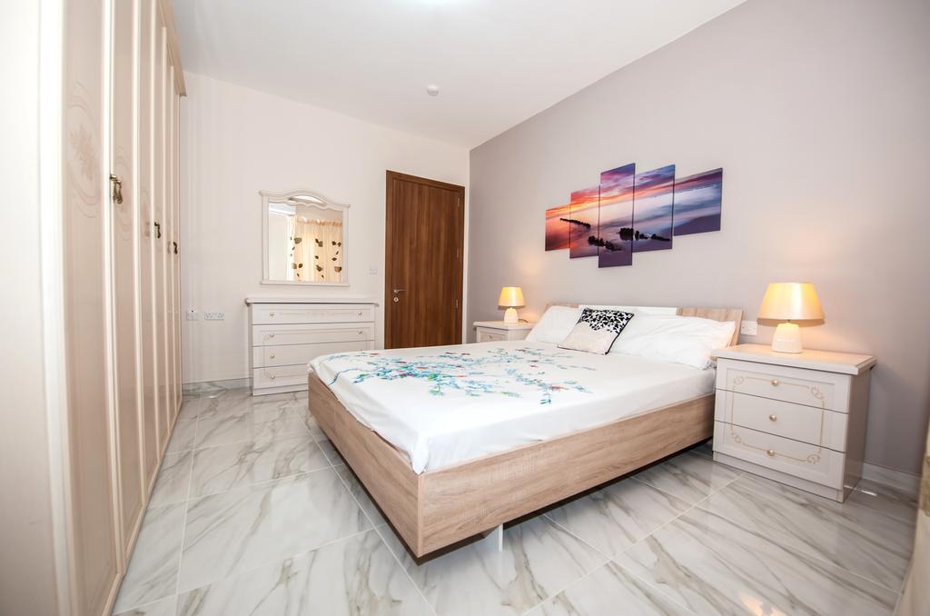 The Waves Holiday Apartment Marsaxlokk Exteriör bild
